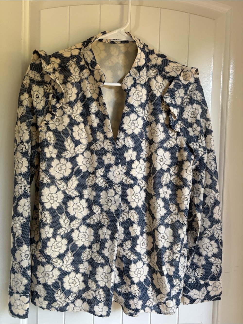 ANNA KAY Navy and Cream Floral Lace Blouse